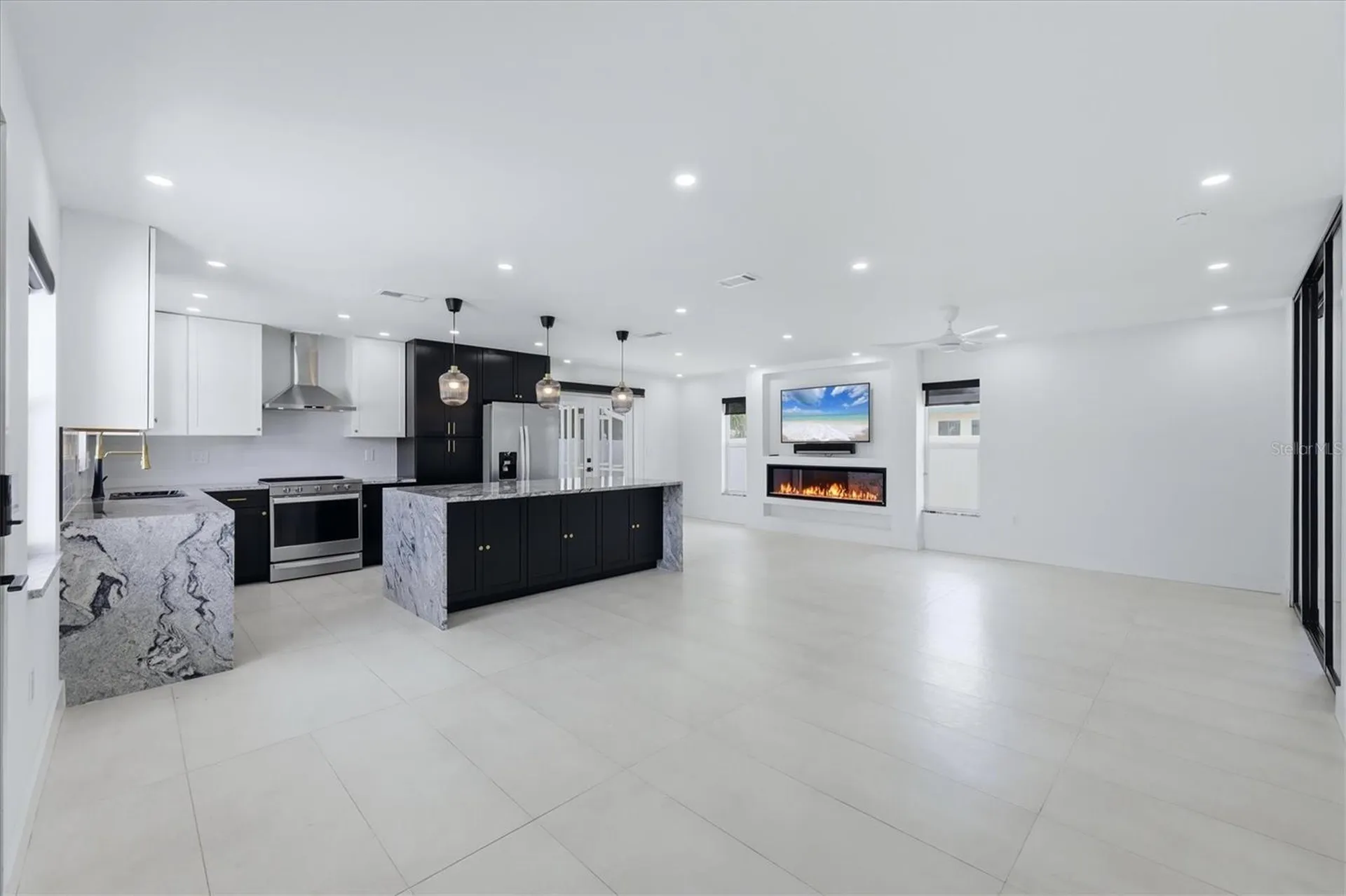 201 Honore Avenue Sarasota FL 34232
