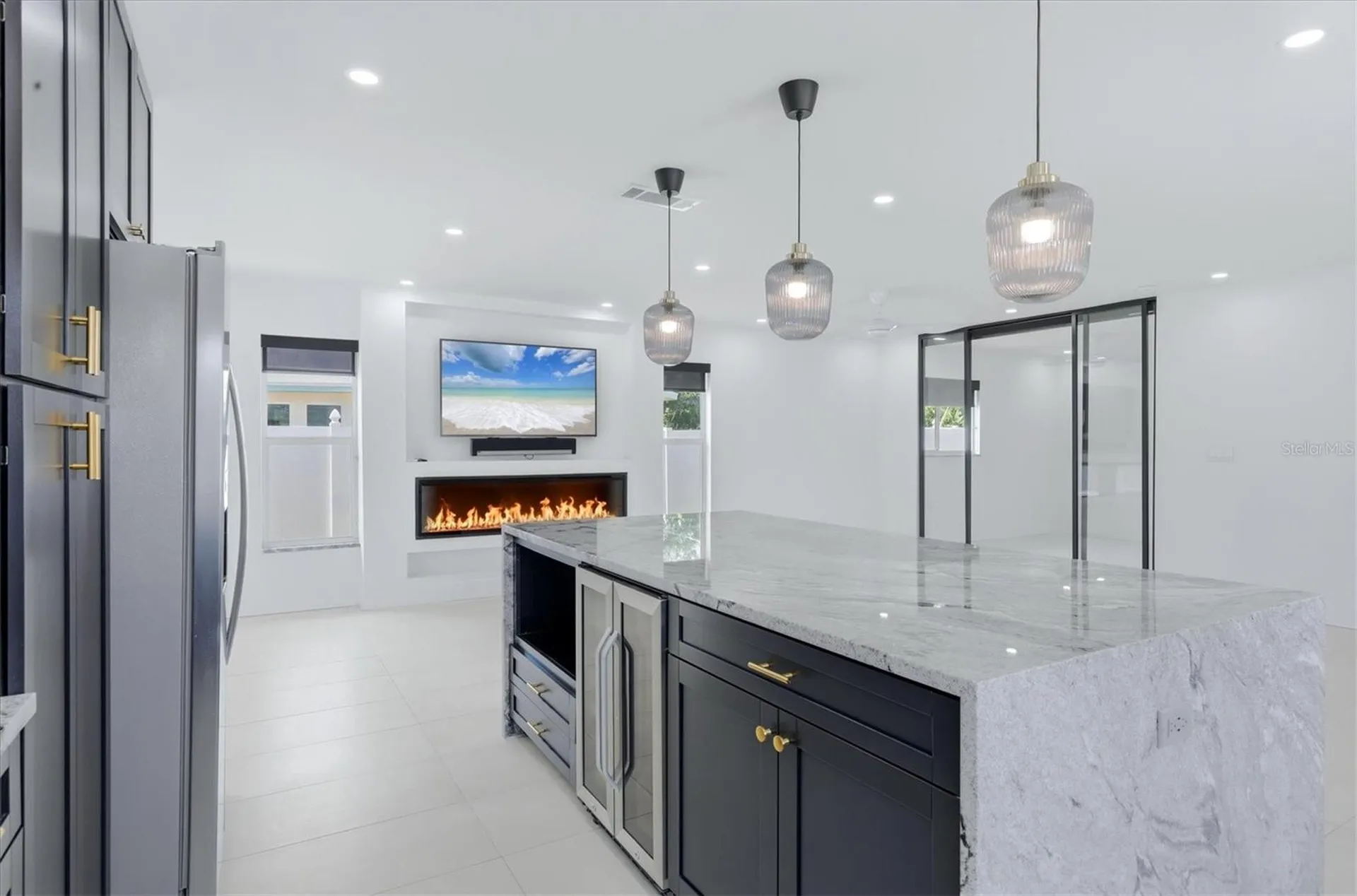201 Honore Avenue Sarasota FL 34232