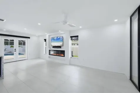 201 Honore Avenue Sarasota FL 34232
