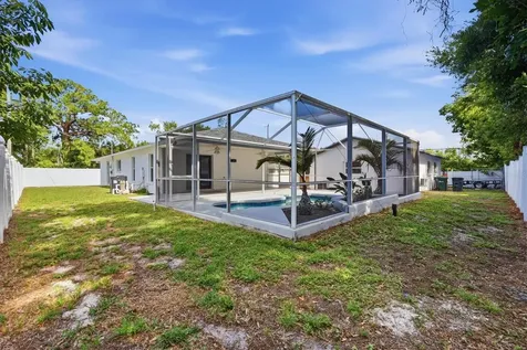 201 Honore Avenue Sarasota FL 34232
