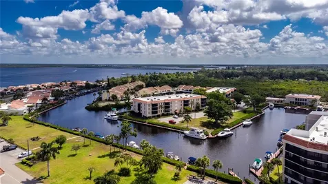 25188 Marion Avenue Punta Gorda FL 33950