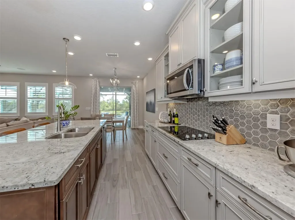 117 Daylily Boulevard Nokomis FL 34275