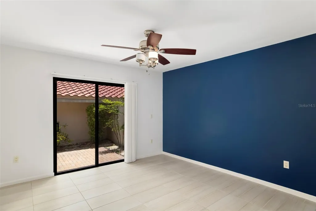 4820 Kestral Park Circle Sarasota FL 34231