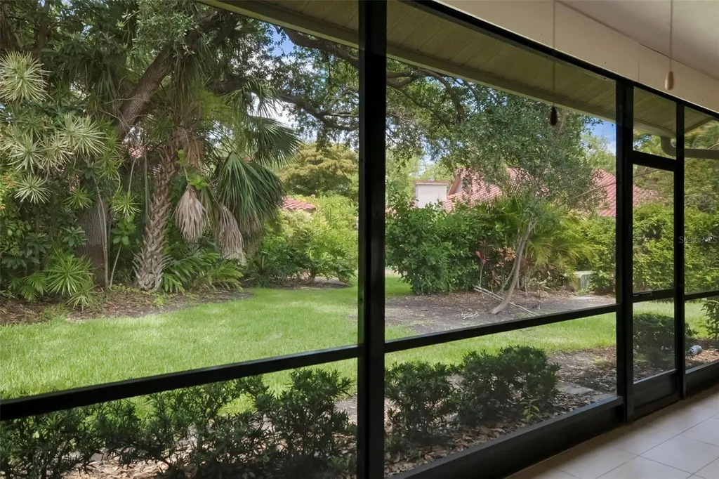 4820 Kestral Park Circle Sarasota FL 34231