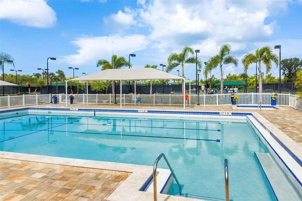 4820 Kestral Park Circle Sarasota FL 34231