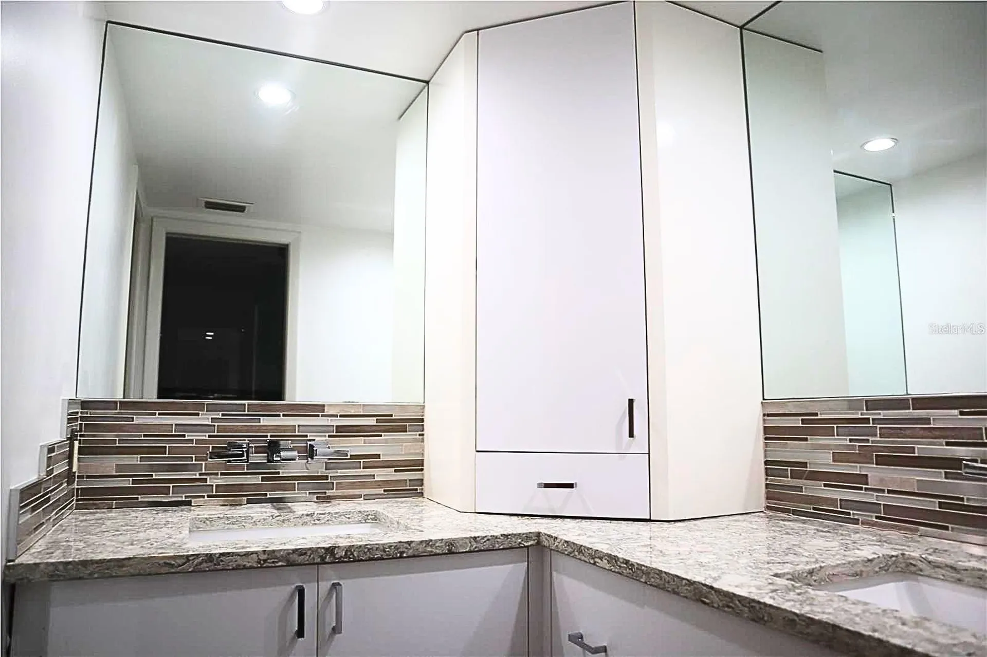 4820 Kestral Park Circle Sarasota FL 34231