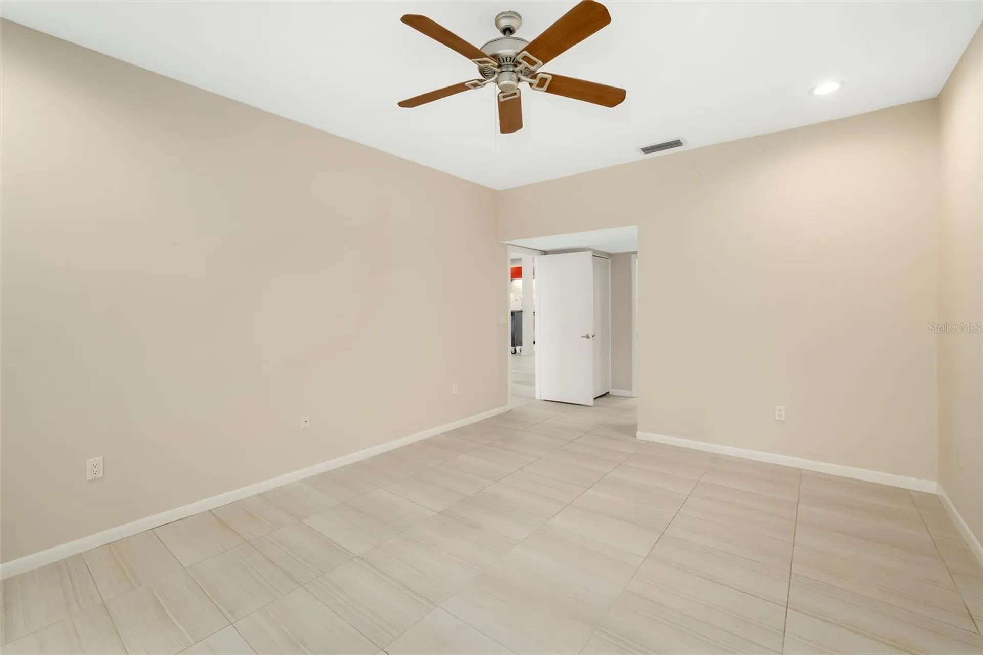 4820 Kestral Park Circle Sarasota FL 34231