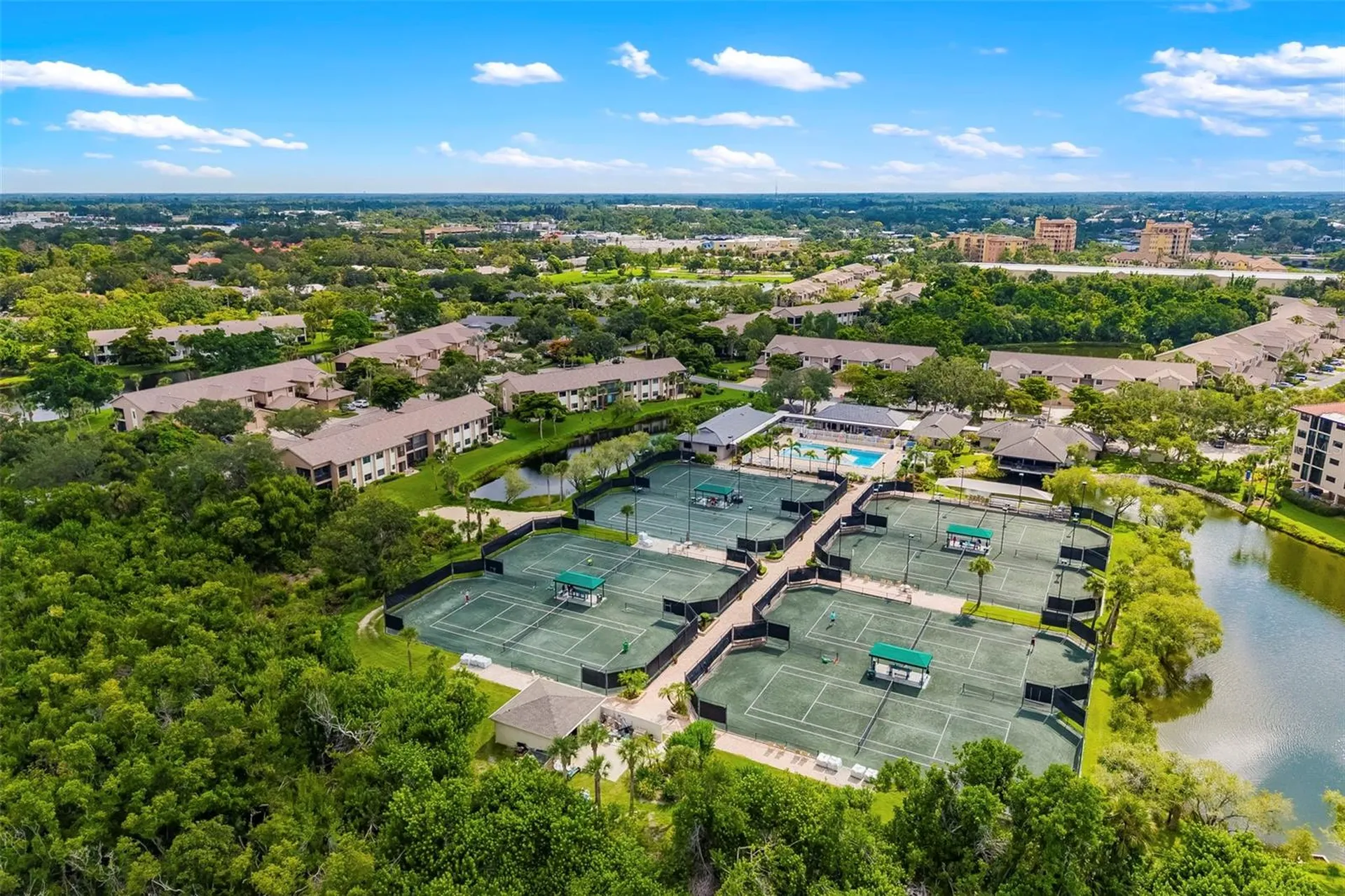 4820 Kestral Park Circle Sarasota FL 34231