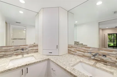 4820 Kestral Park Circle Sarasota FL 34231