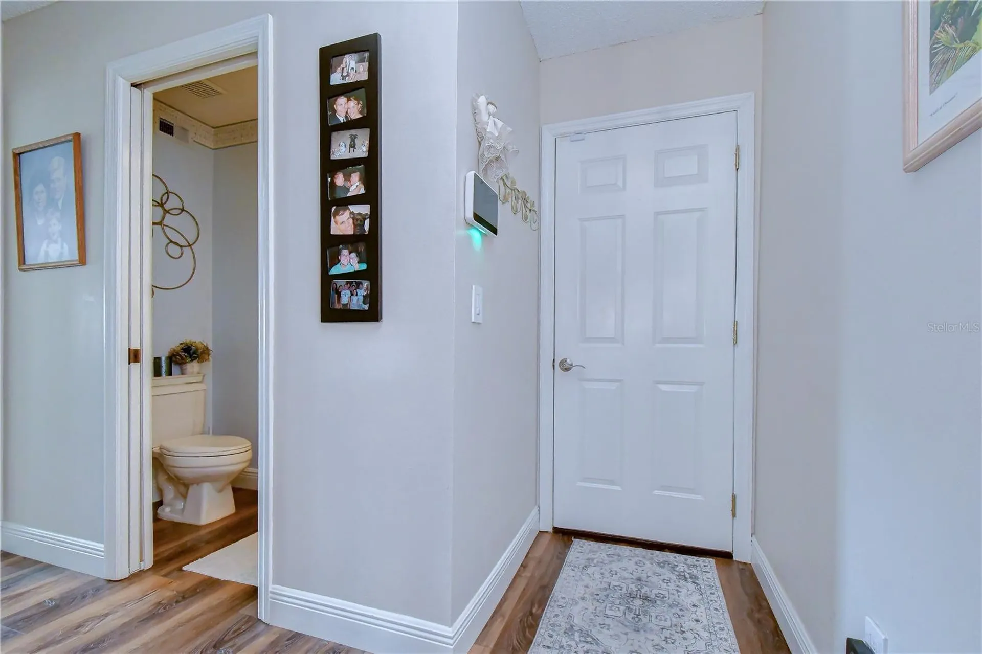 1227 Rainbrook Circle Valrico FL 33596