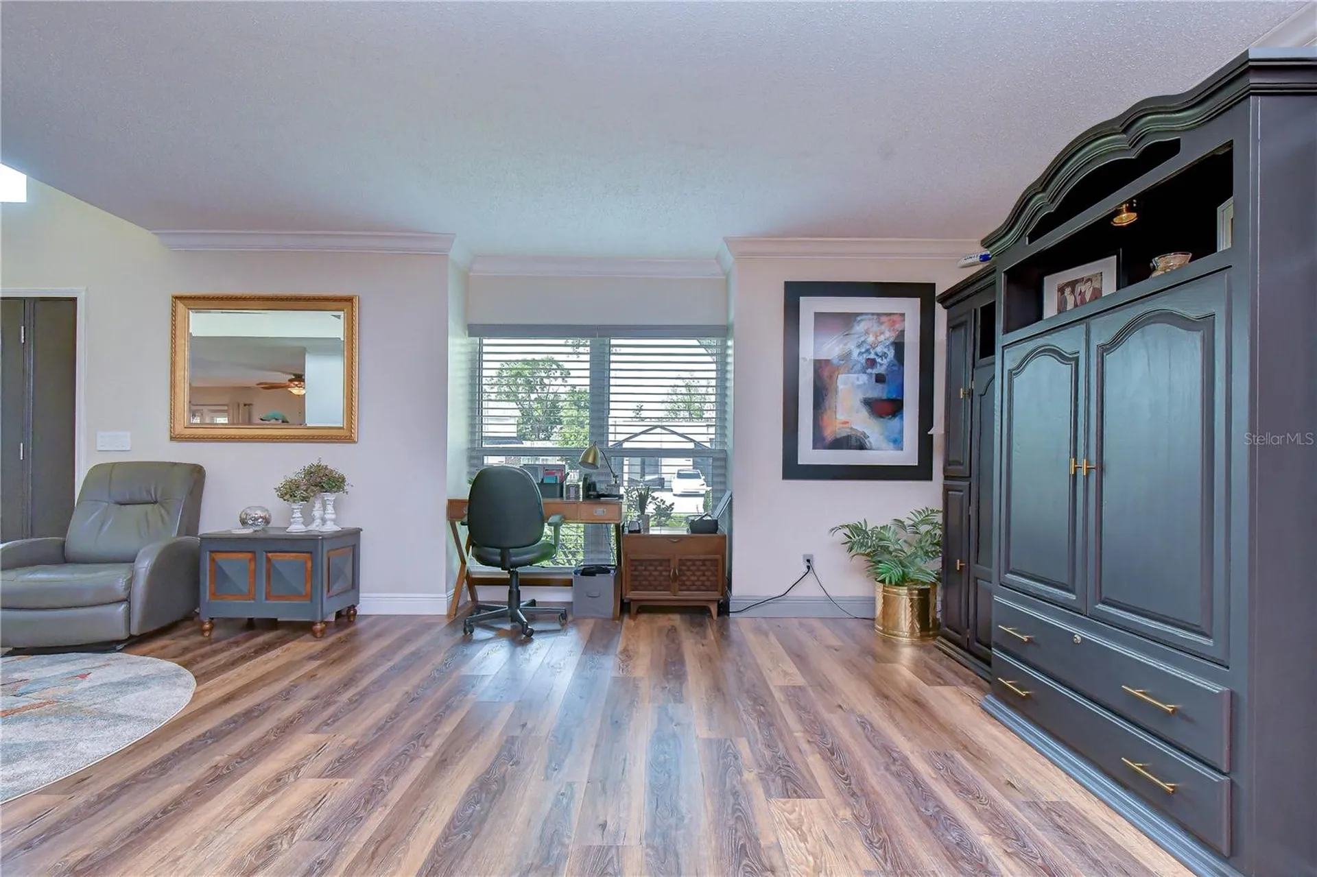 1227 Rainbrook Circle Valrico FL 33596