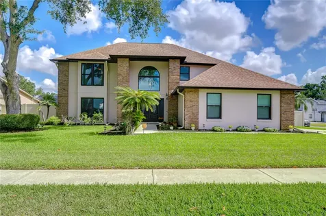 1227 Rainbrook Circle Valrico FL 33596