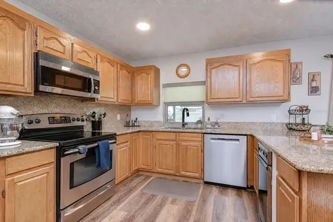 1227 Rainbrook Circle Valrico FL 33596