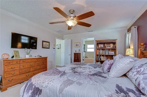 1227 Rainbrook Circle Valrico FL 33596