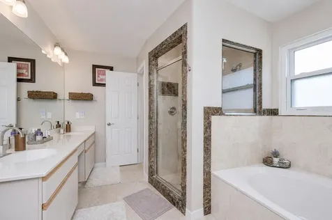 1227 Rainbrook Circle Valrico FL 33596