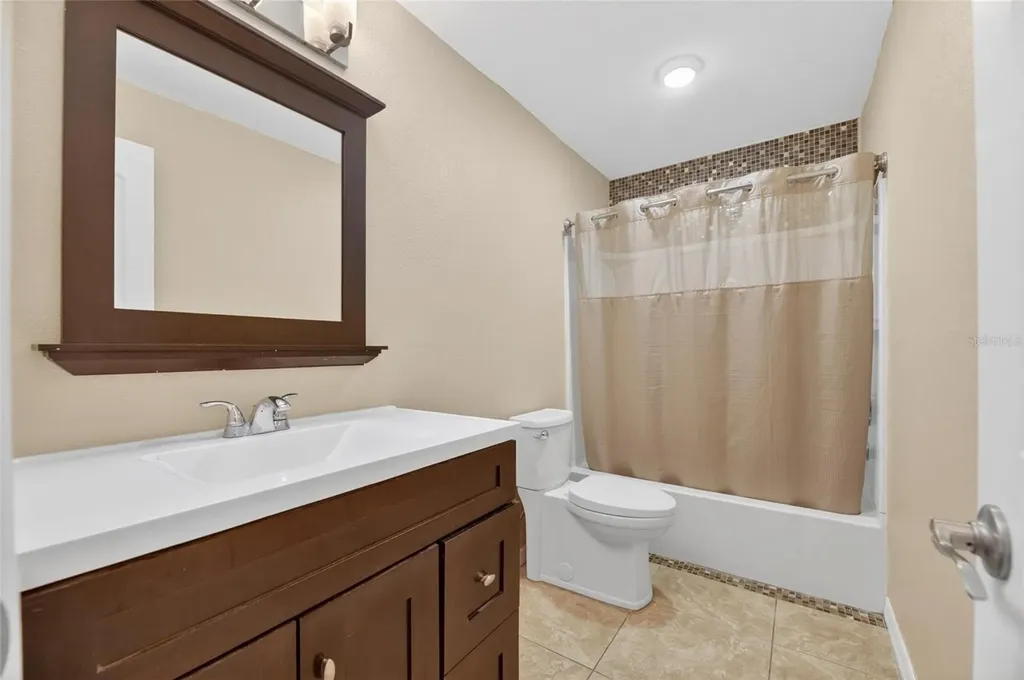 2078 Shadow Pine Drive Brandon FL 33511