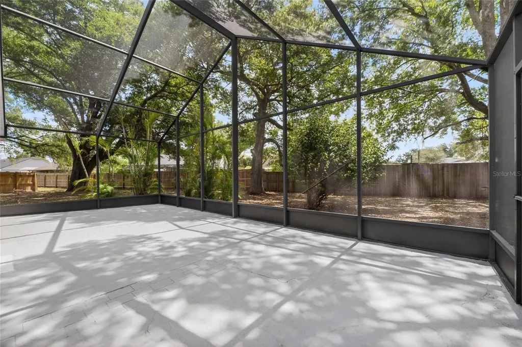 2078 Shadow Pine Drive Brandon FL 33511