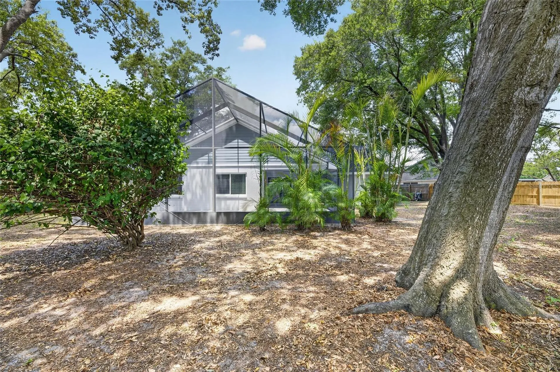 2078 Shadow Pine Drive Brandon FL 33511