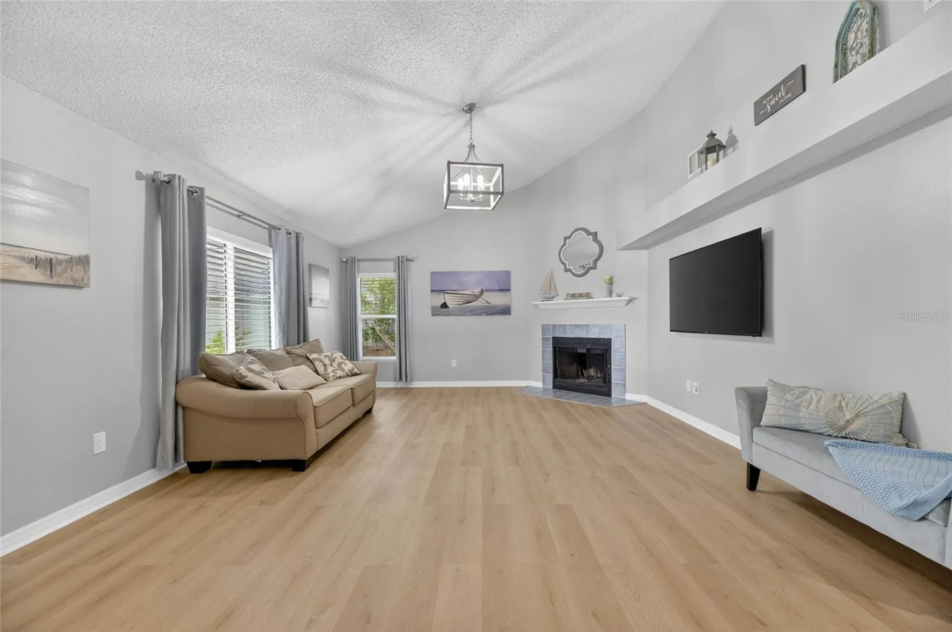 2078 Shadow Pine Drive Brandon FL 33511