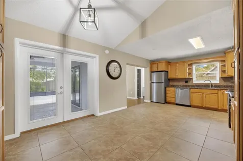 2078 Shadow Pine Drive Brandon FL 33511