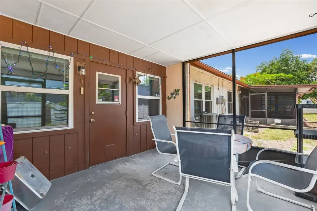 4105 43rd Avenue W Bradenton FL 34205