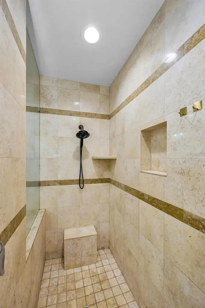 6207 Iroquois Court Odessa FL 33556