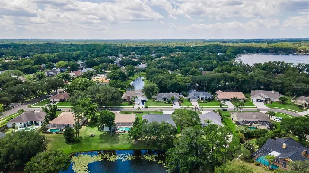6207 Iroquois Court Odessa FL 33556