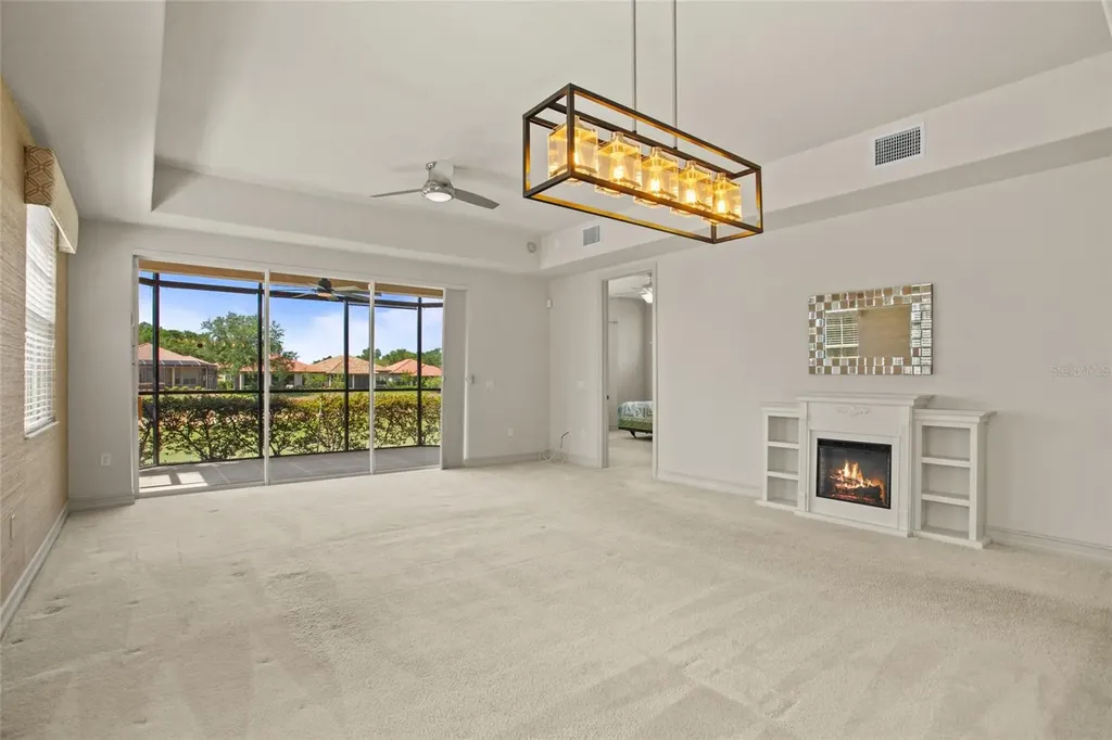 26207 Avenida Las Colinas Howey In The Hills FL 34737