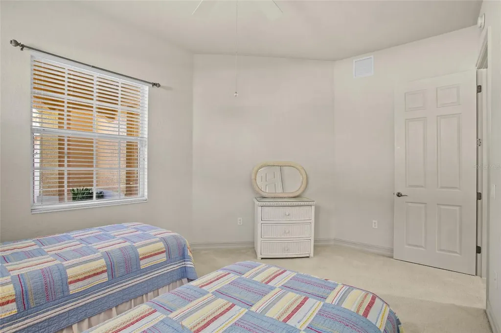 26207 Avenida Las Colinas Howey In The Hills FL 34737