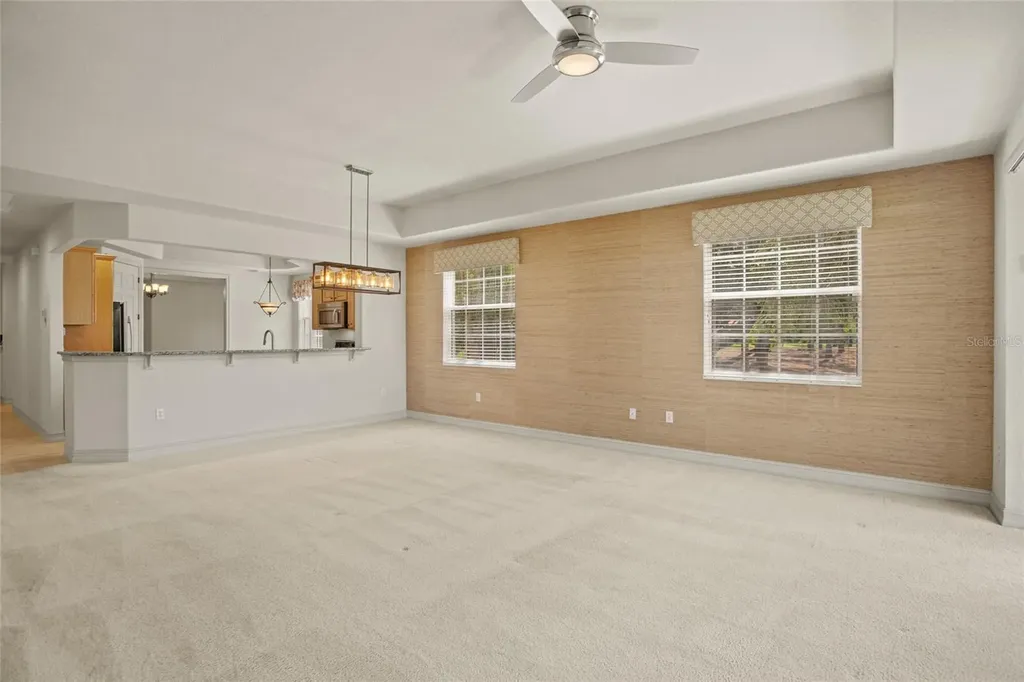 26207 Avenida Las Colinas Howey In The Hills FL 34737