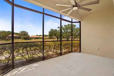 26207 Avenida Las Colinas Howey In The Hills FL 34737