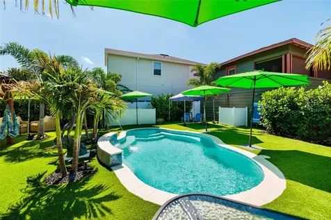 127 23rd Street N St Petersburg FL 33713