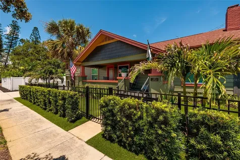 127 23rd Street N St Petersburg FL 33713
