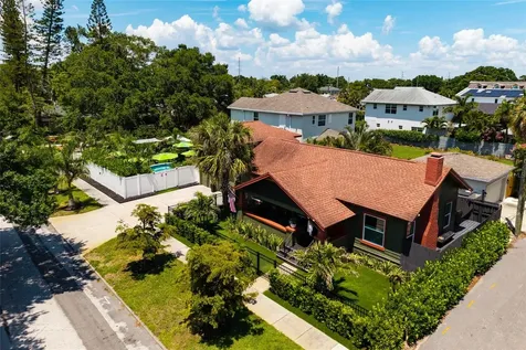 127 23rd Street N St Petersburg FL 33713