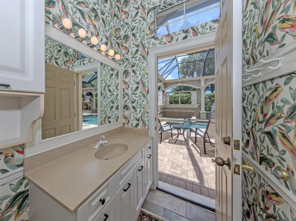 302 Stone Briar Creek Drive Venice FL 34292