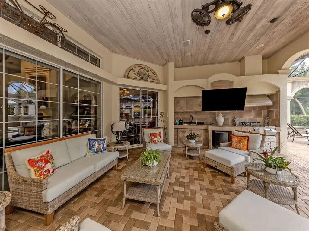 302 Stone Briar Creek Drive Venice FL 34292
