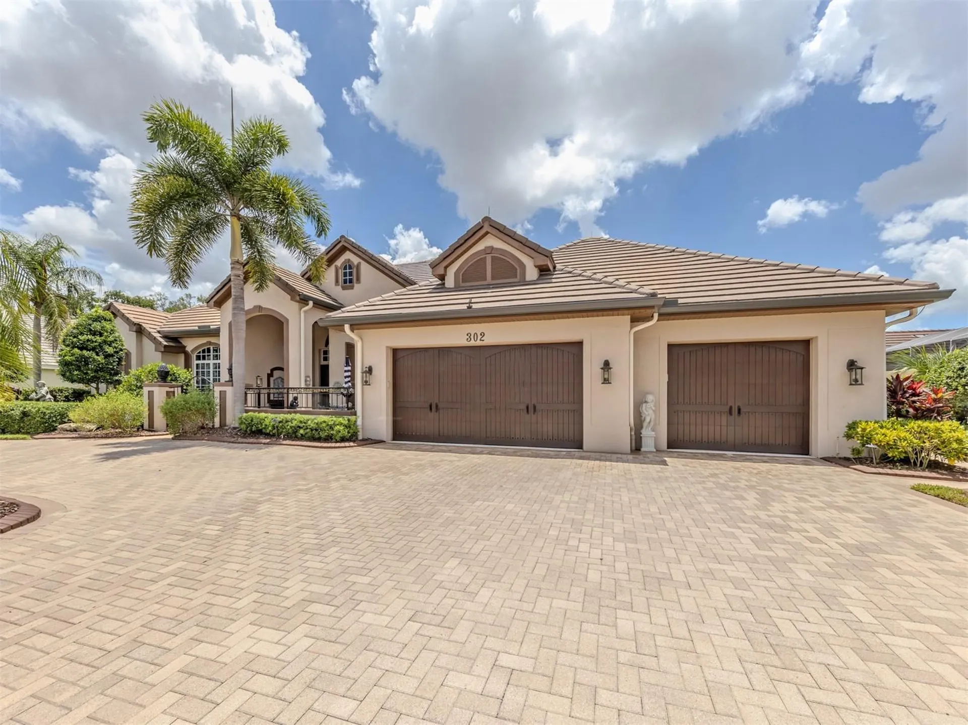 302 Stone Briar Creek Drive Venice FL 34292