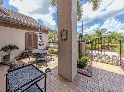 302 Stone Briar Creek Drive Venice FL 34292