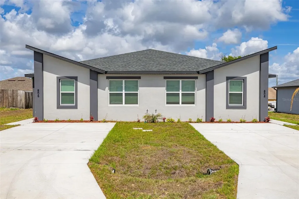 804-806 Colville Drive Kissimmee FL 34759