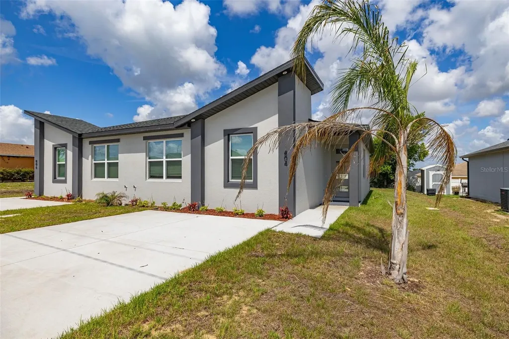 804-806 Colville Drive Kissimmee FL 34759