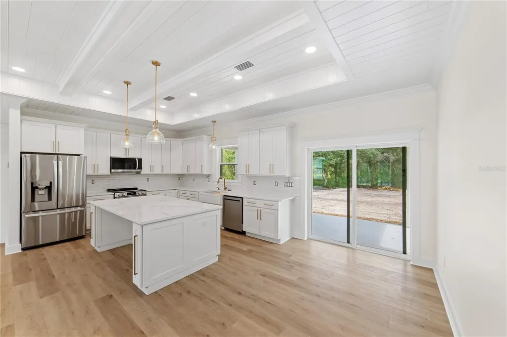 35425 Nutmeg Drive Webster FL 33597