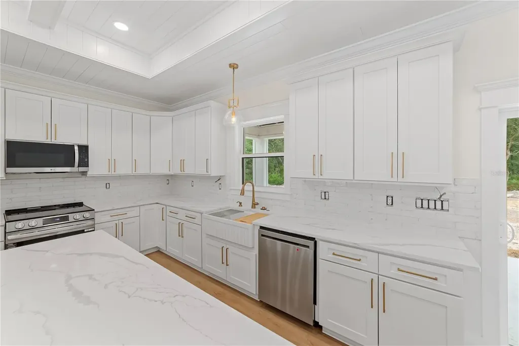 35425 Nutmeg Drive Webster FL 33597