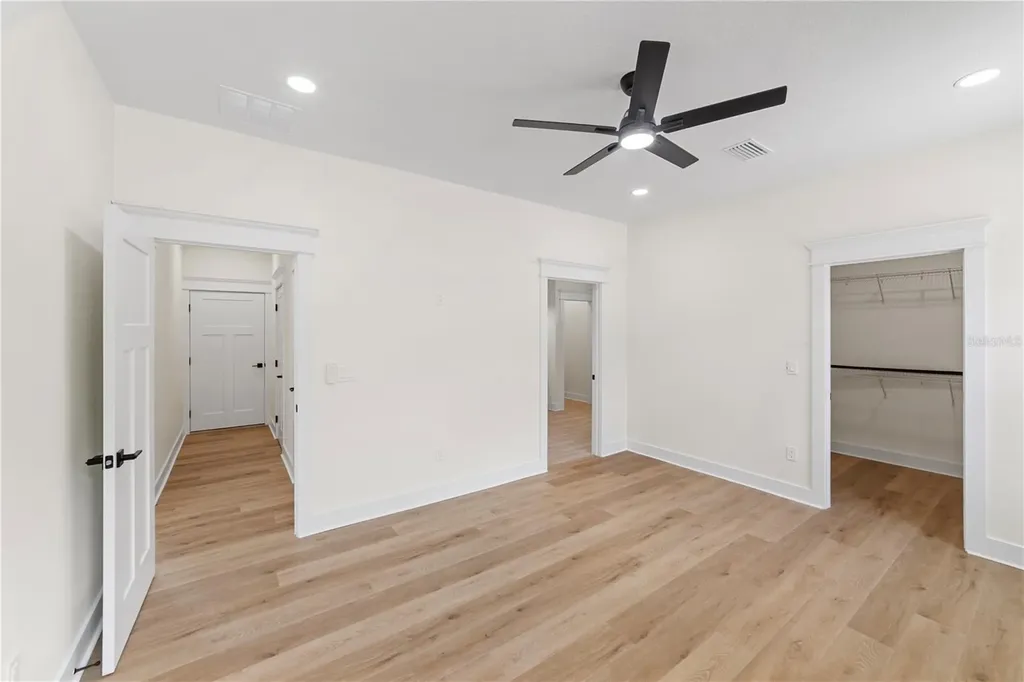 35425 Nutmeg Drive Webster FL 33597