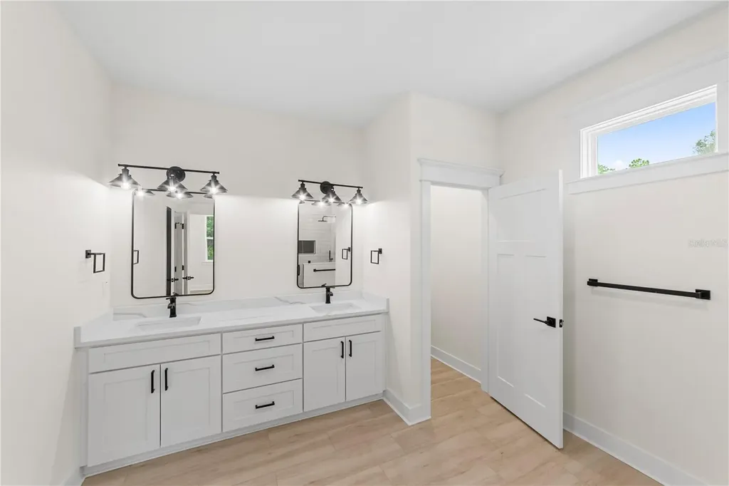 35425 Nutmeg Drive Webster FL 33597