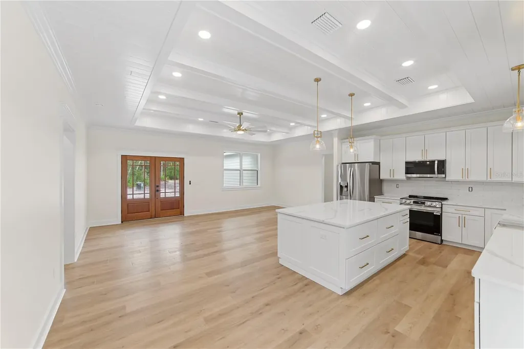 35425 Nutmeg Drive Webster FL 33597