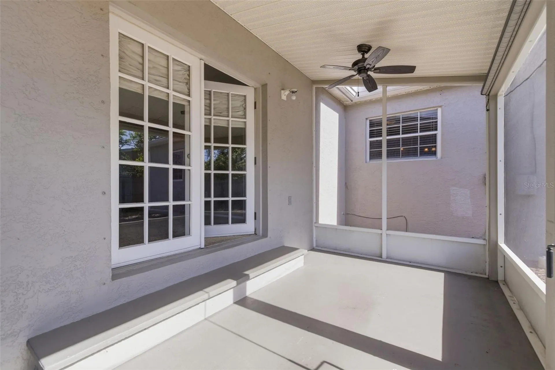4558 25th Avenue N St Petersburg FL 33713