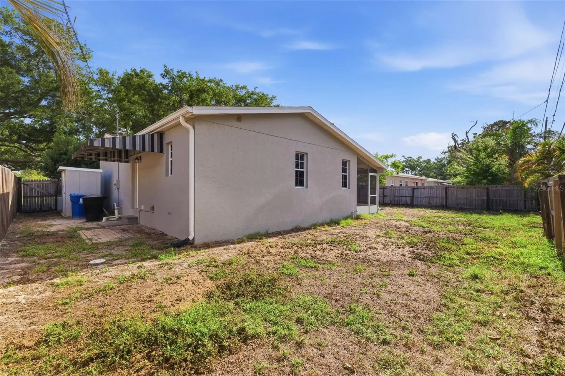 4558 25th Avenue N St Petersburg FL 33713