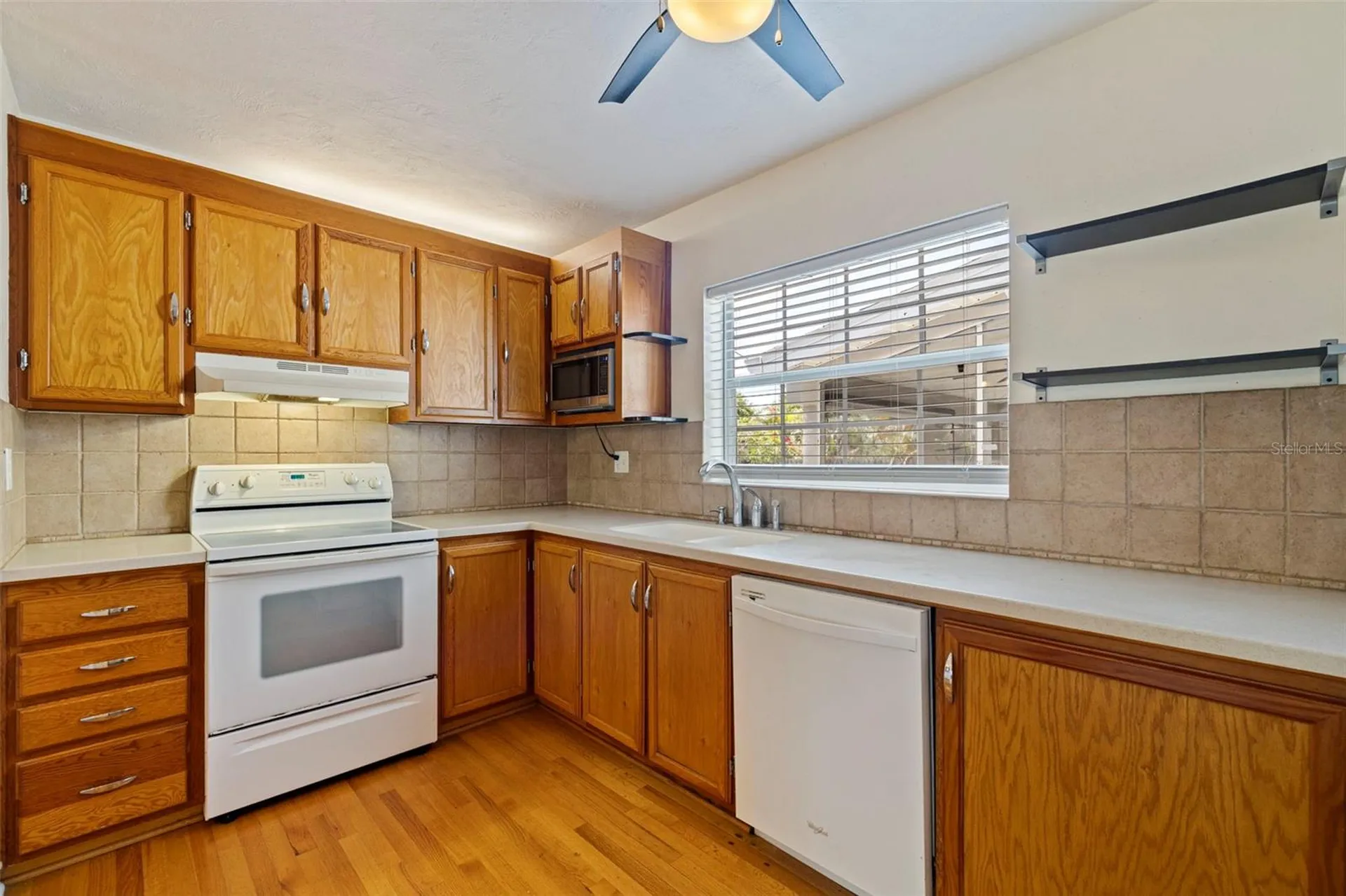 4558 25th Avenue N St Petersburg FL 33713