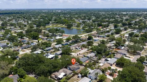 4558 25th Avenue N St Petersburg FL 33713