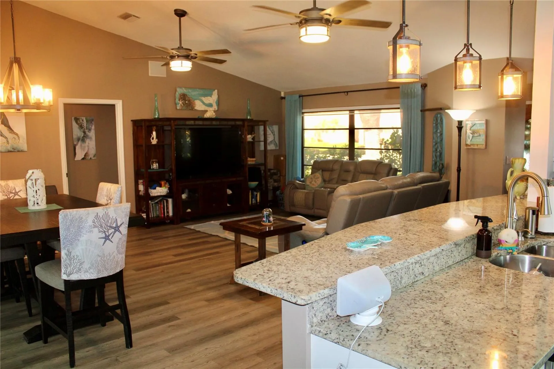 512 Boxwood Lane Englewood FL 34223
